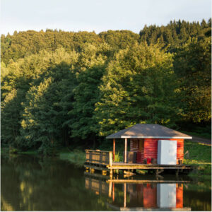 CUBIC OUTDOOR LIVING CUPBOARD