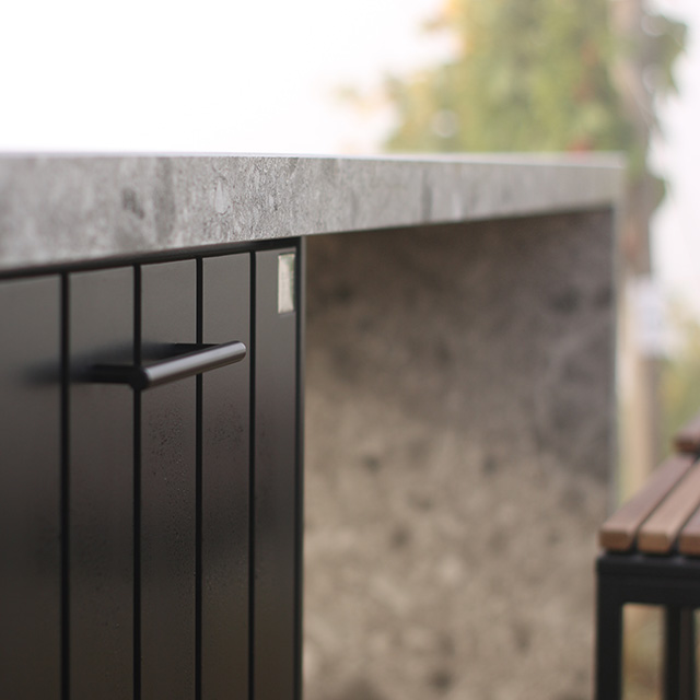 outdoor kitchen detail