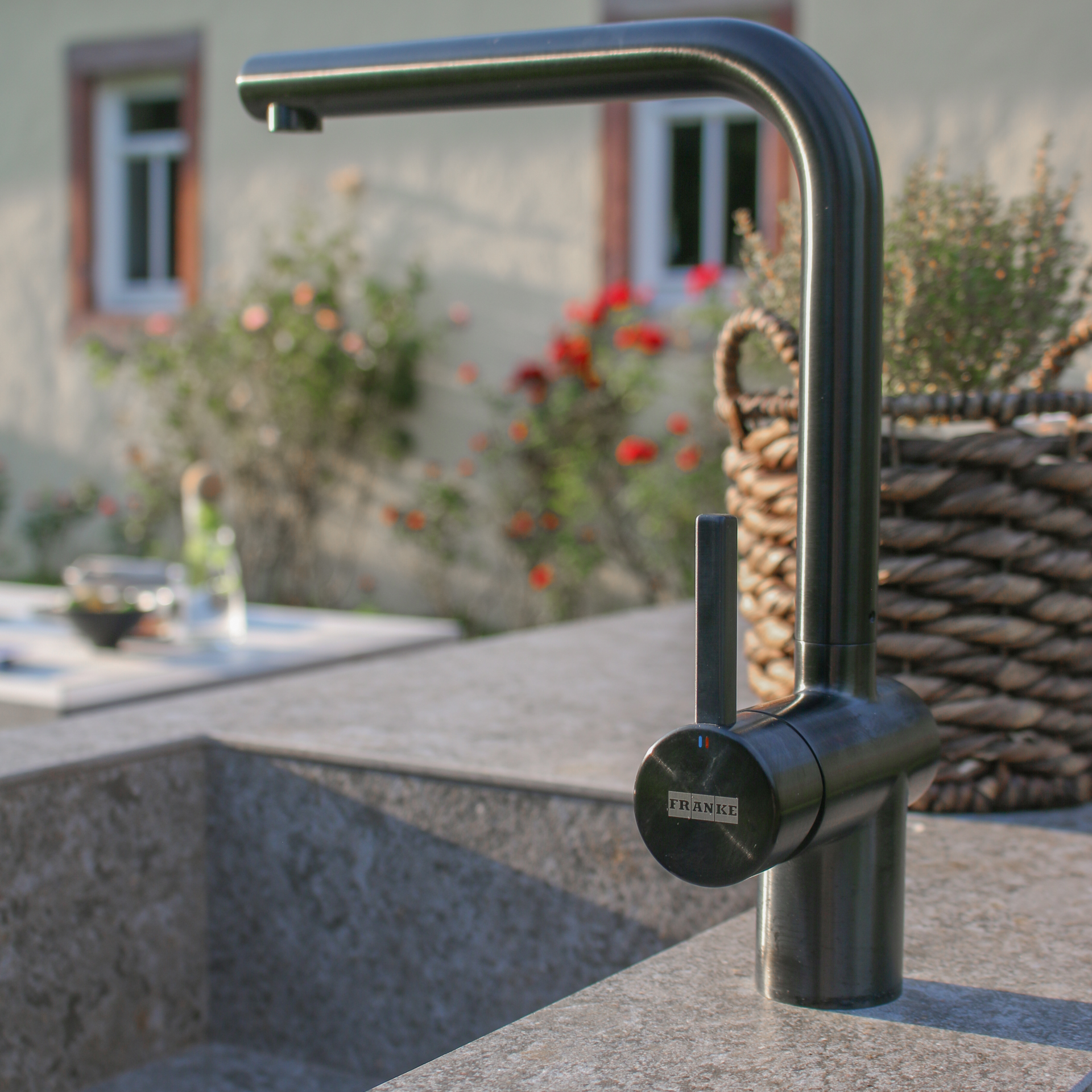 outdoor kitchen detail