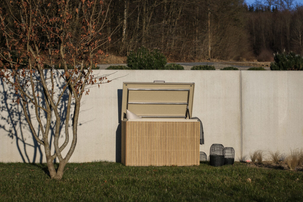 SAFE INSIDE – CUBIC outdoor kitchen
